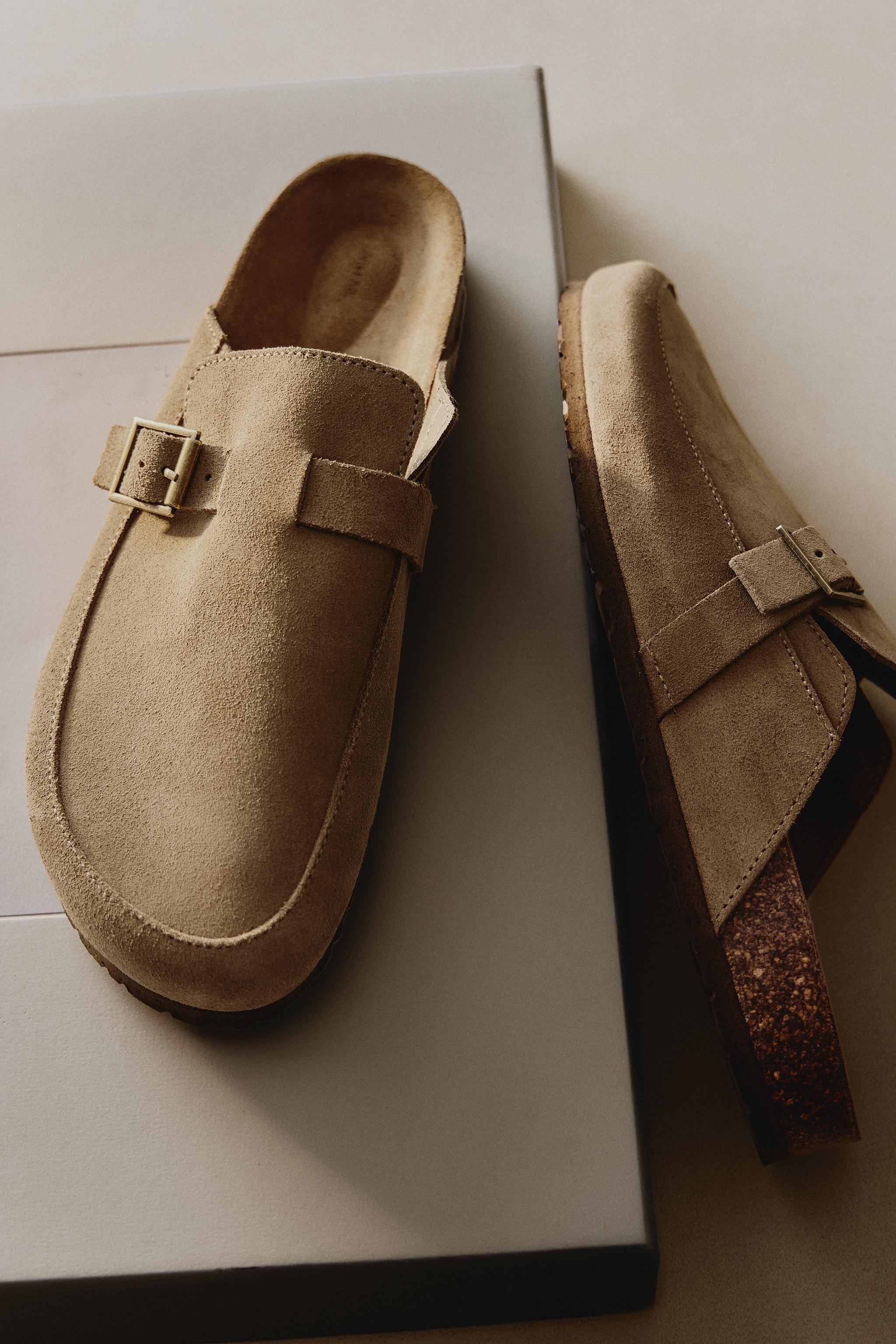 SABOT CUIR BOUCLE